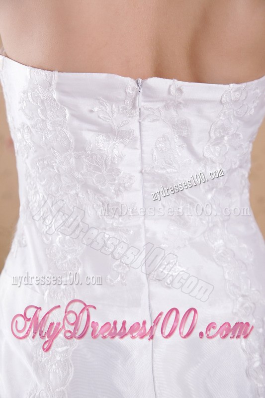 White Strapless Court Train Luxurious Lace Wedding Dresses