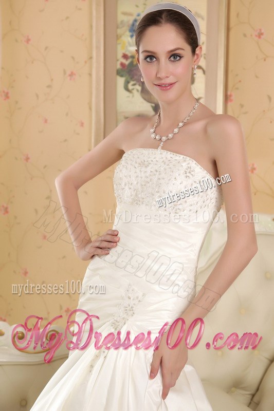 White Strapless Court Train Beaded Appliques 2013 Wedding Dresses