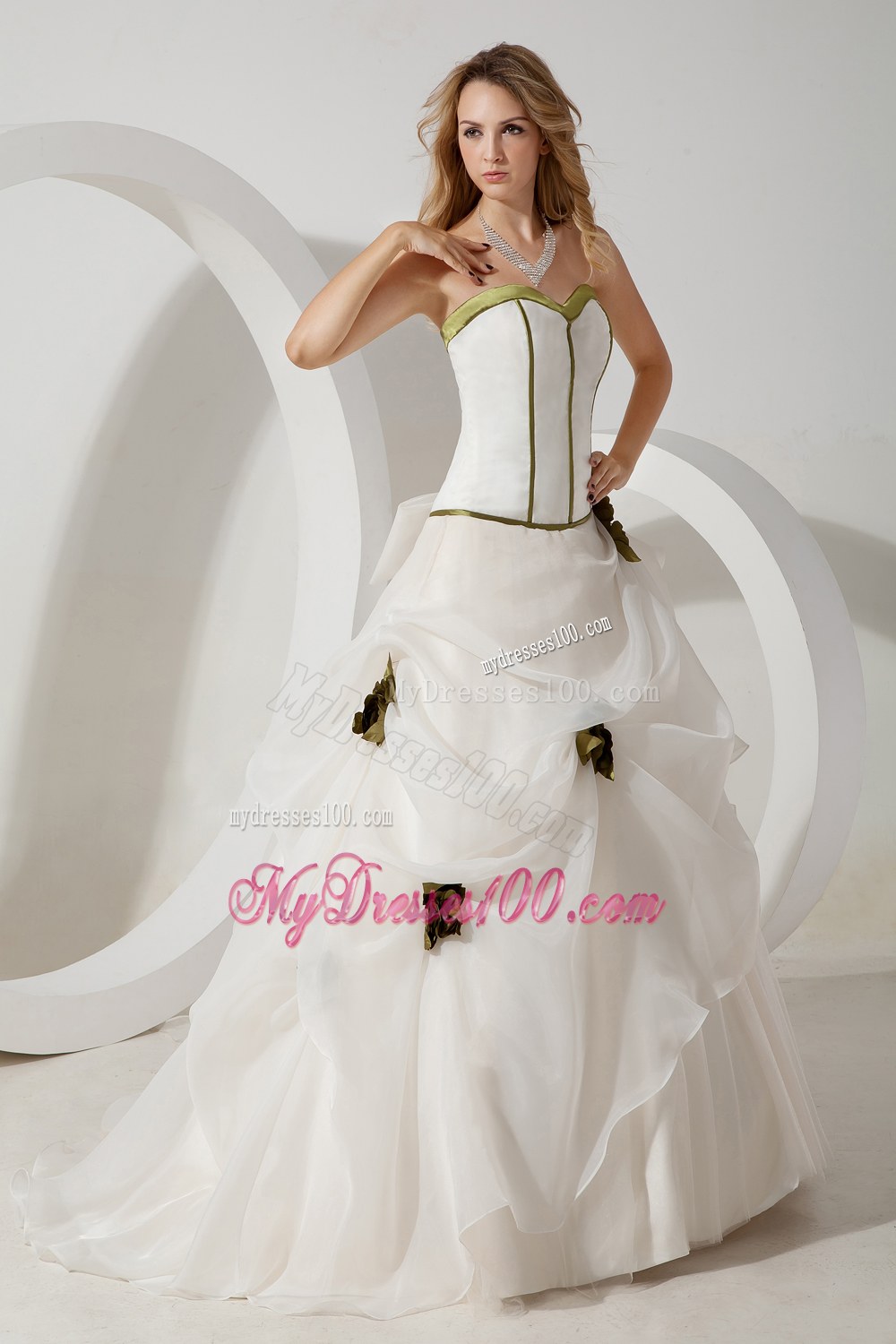 White Ball Gown Sweetheart Brush Train Flowers Wedding Dresses