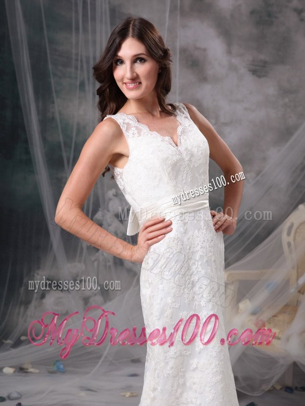 White Column V-neck Brush Train Lace Belt Wedding Dress