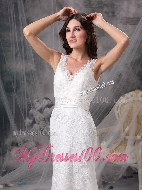 White Column V-neck Brush Train Lace Belt Wedding Dress