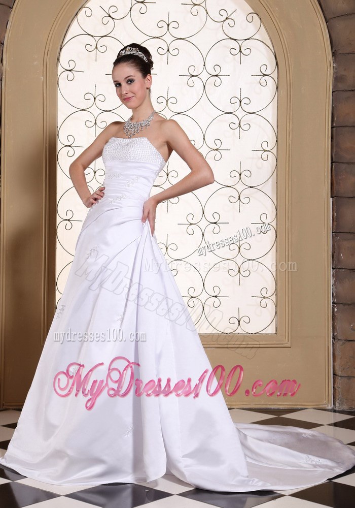Sequined Decorate Bust White Elegant Wedding Dresses For 2013
