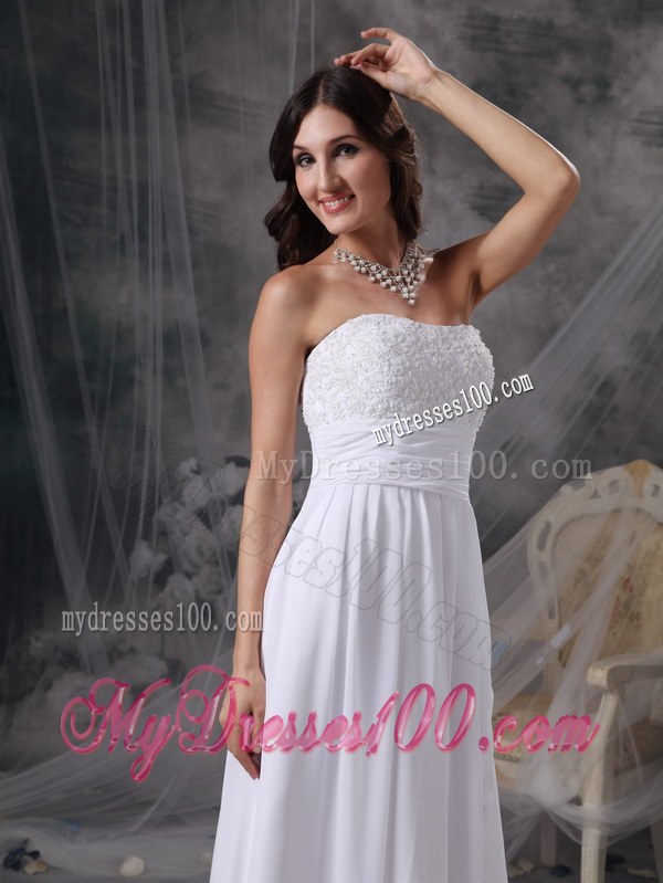 Empire Court Train Wedding Dresses with Appliques and Ruches