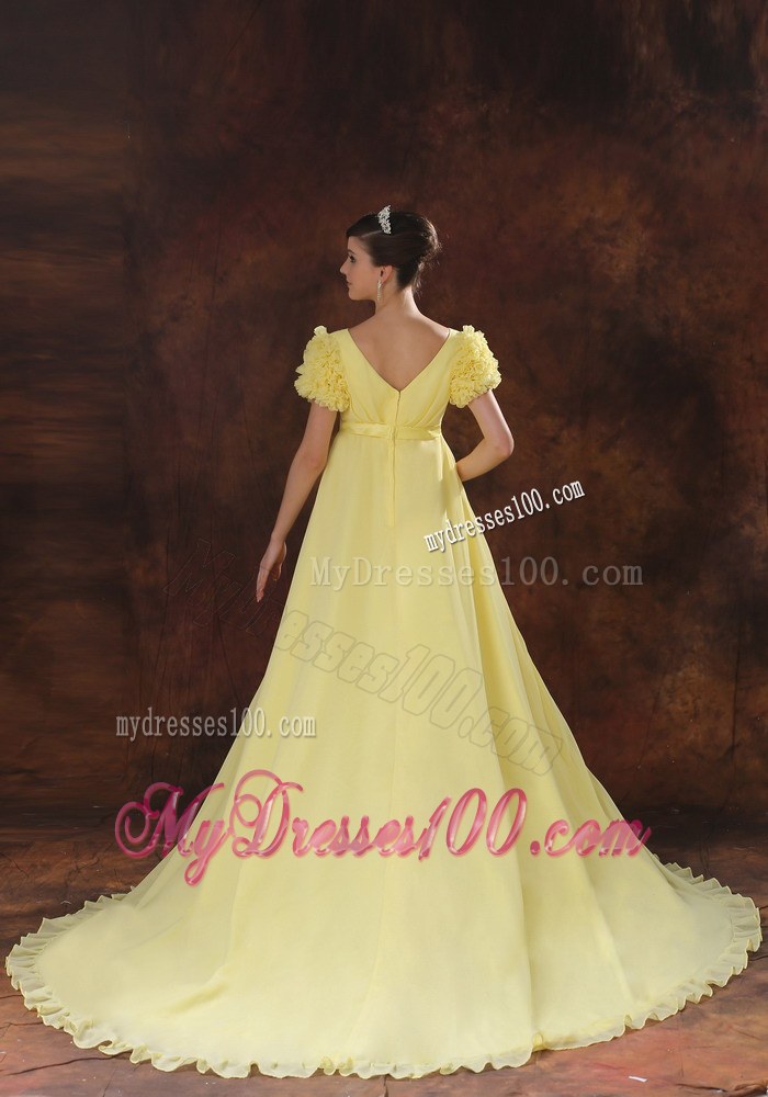 Yellow Square Short Sleeves Flowers Decorate Wedding Dress