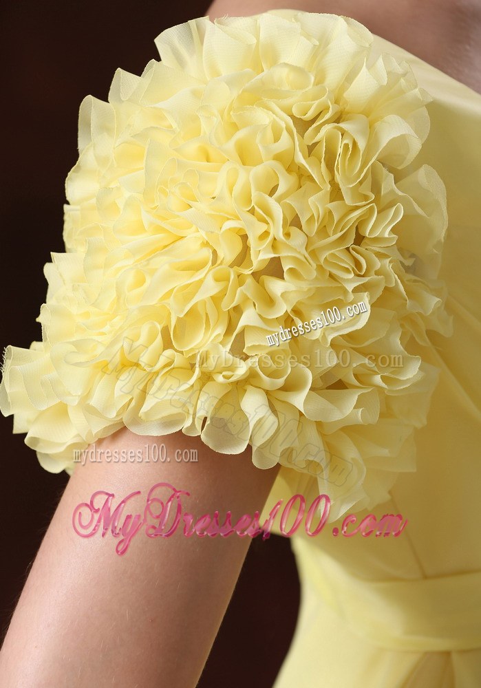 Yellow Square Short Sleeves Flowers Decorate Wedding Dress