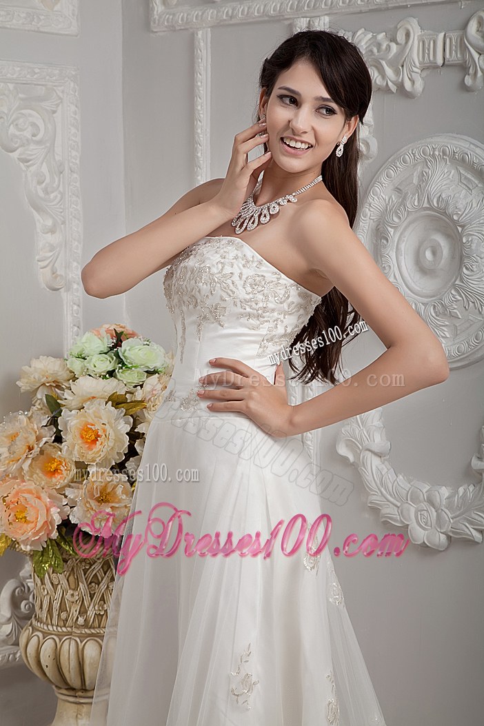 Elegant Strapless Court Train Appliques Lace Cheap Wedding Dress On Sale