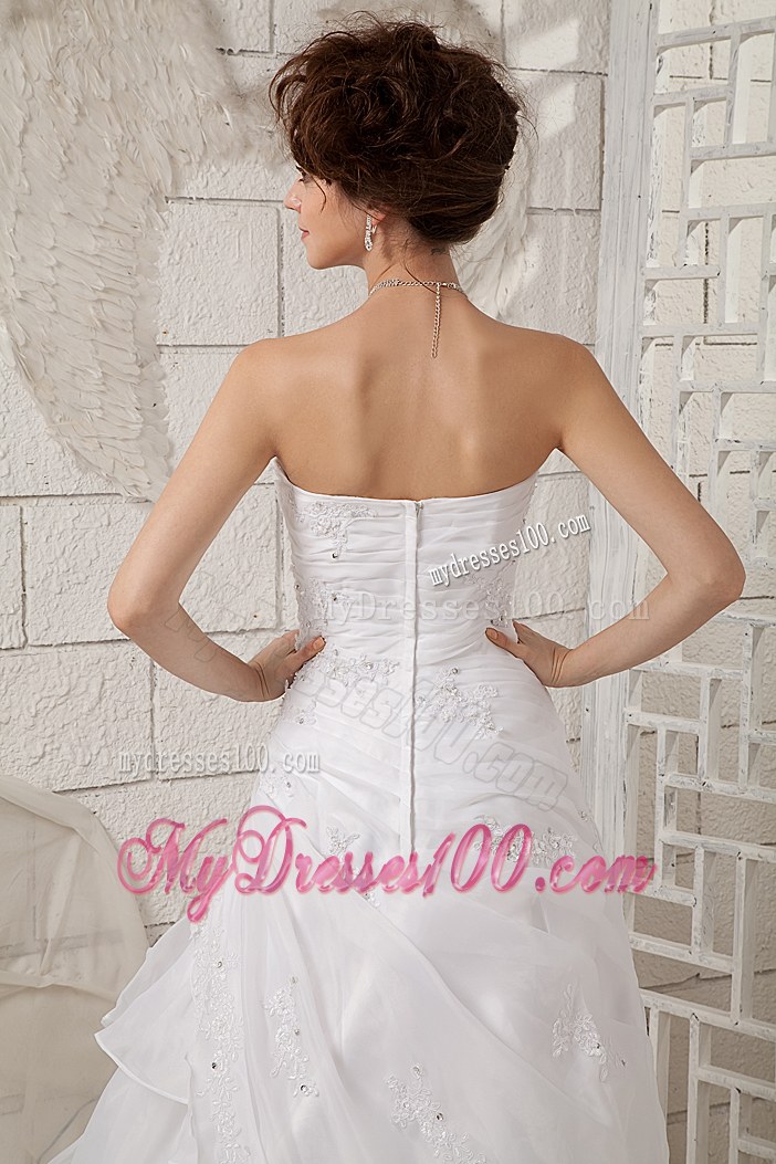Exquisite Sweetheart Court Train Appliques 2013 Wedding Dresses On Sale