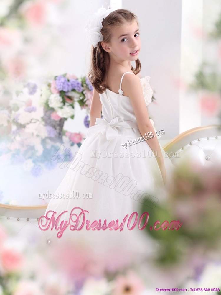 2016 White Spaghetti Straps Flower Girl Dresses with Flowers and Ruffles