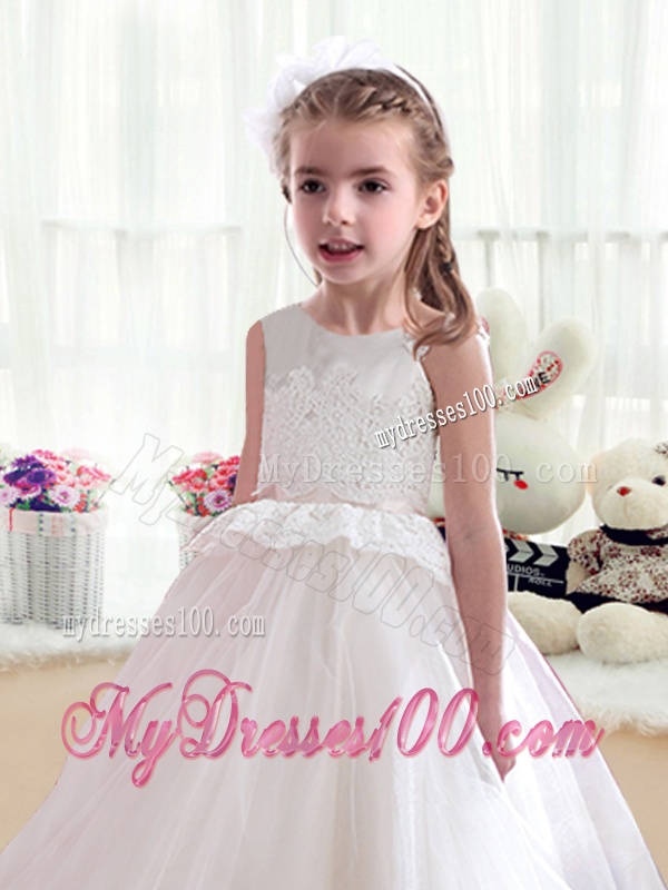 Lovely Tea Length White Flower Girl Dresses with Appliques