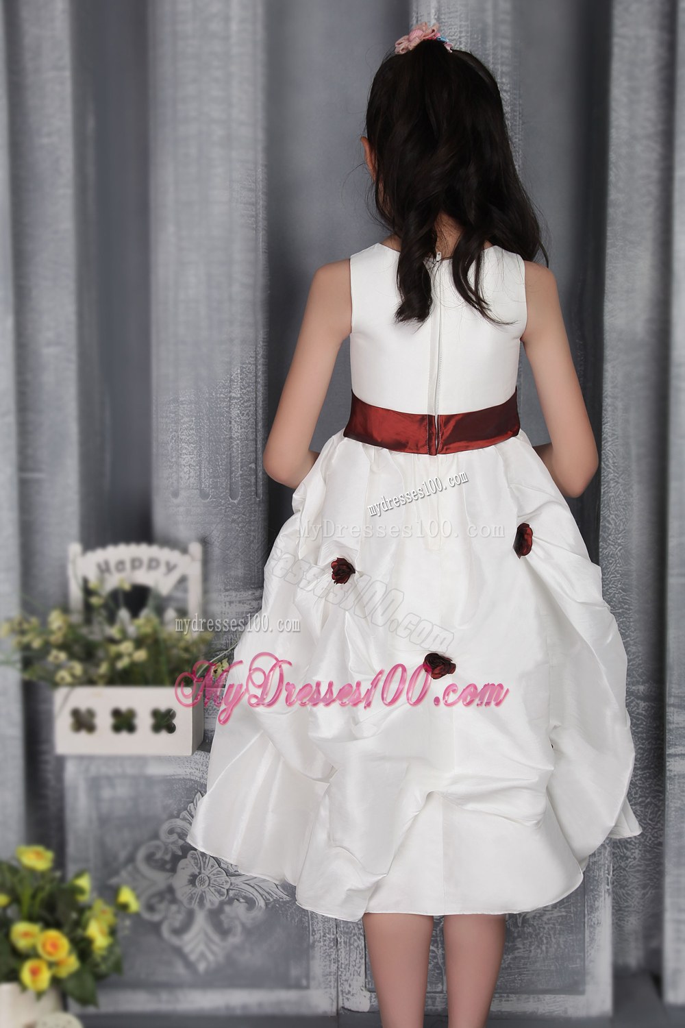 White Princess Scoop Tea-length Belt and Appliques Flower Girl Dress