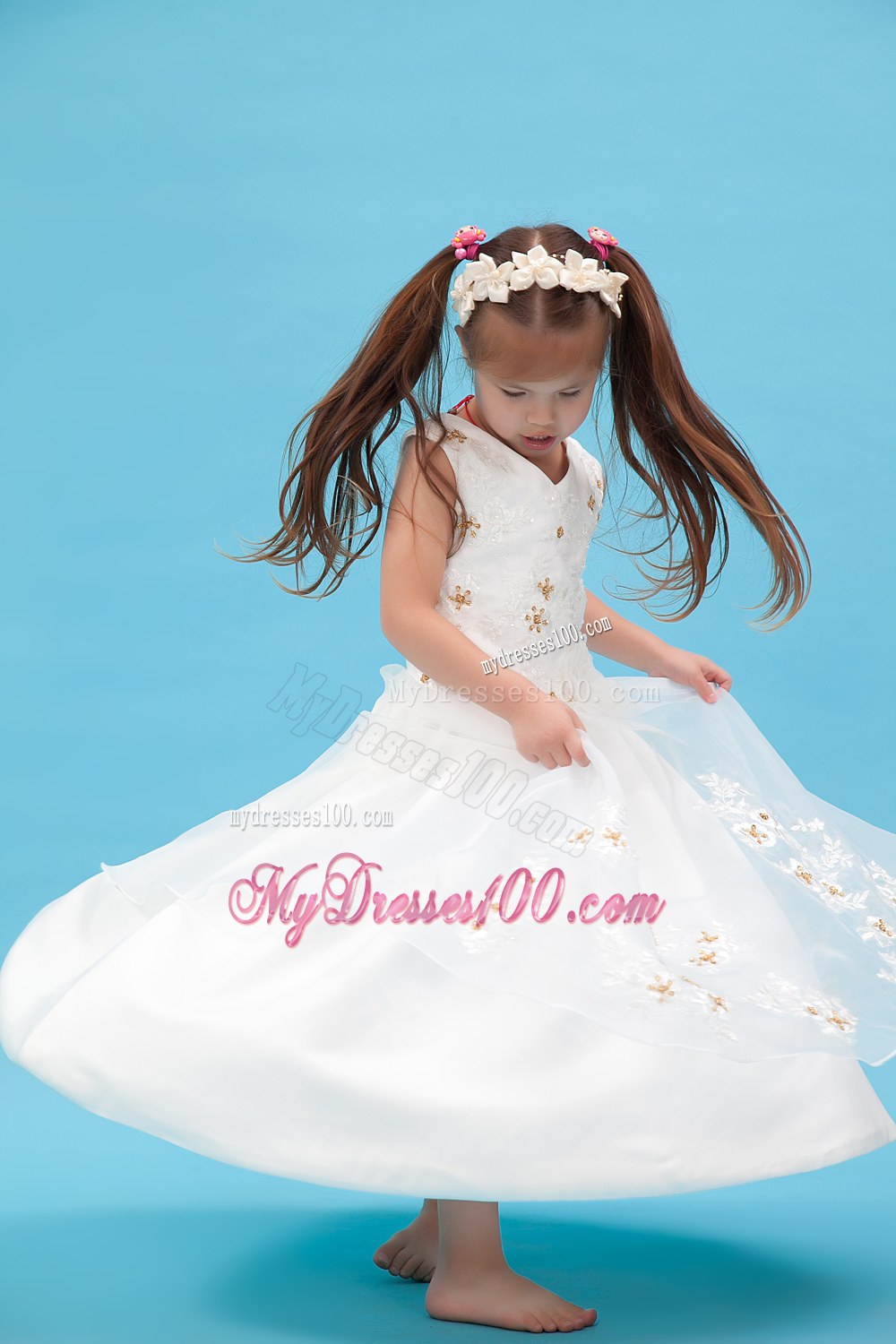 White V-neck Floor-length Appliques Flower Girl Dress