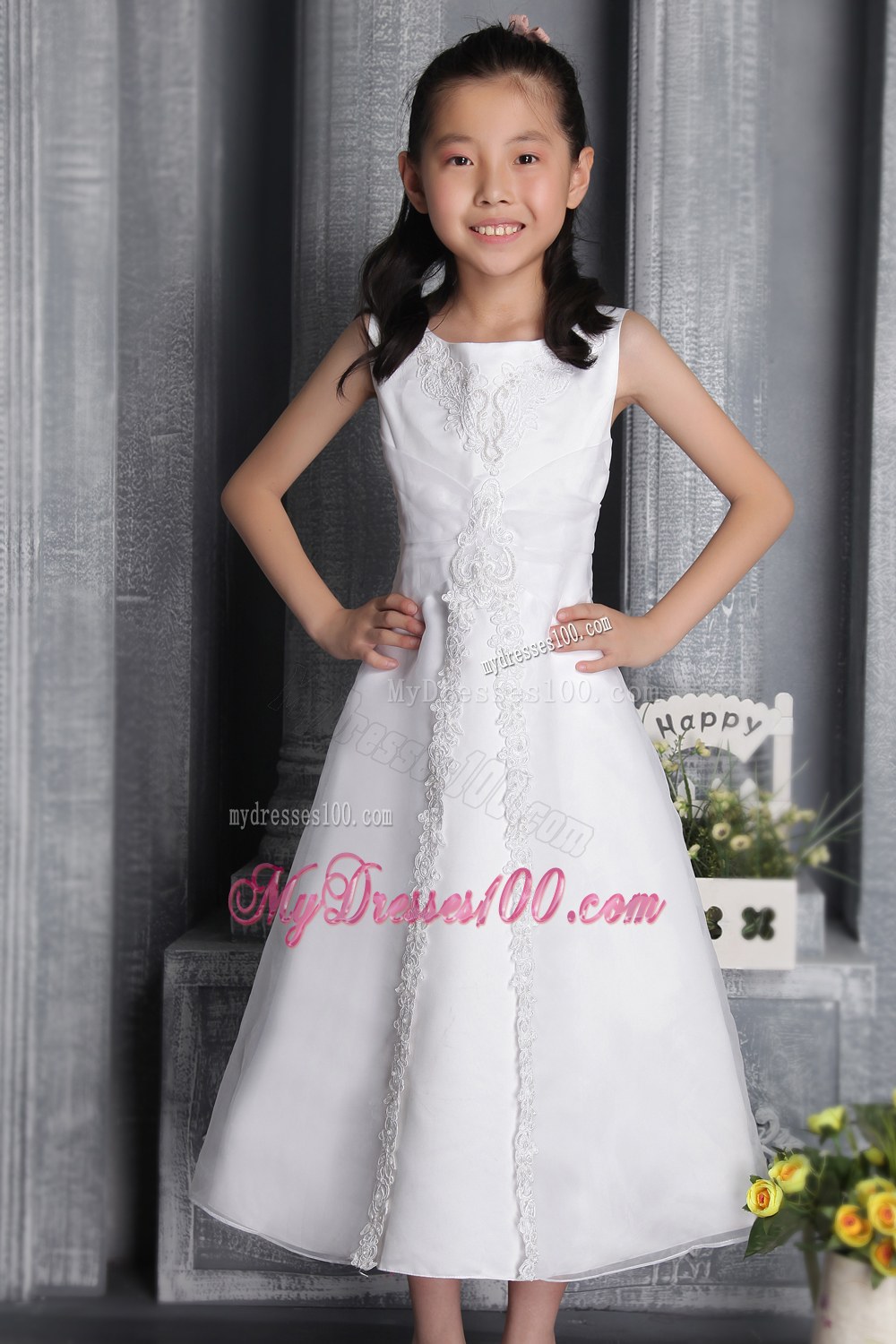 White Column Sheath Scoop Tea-length Beading Flower Girl Dress
