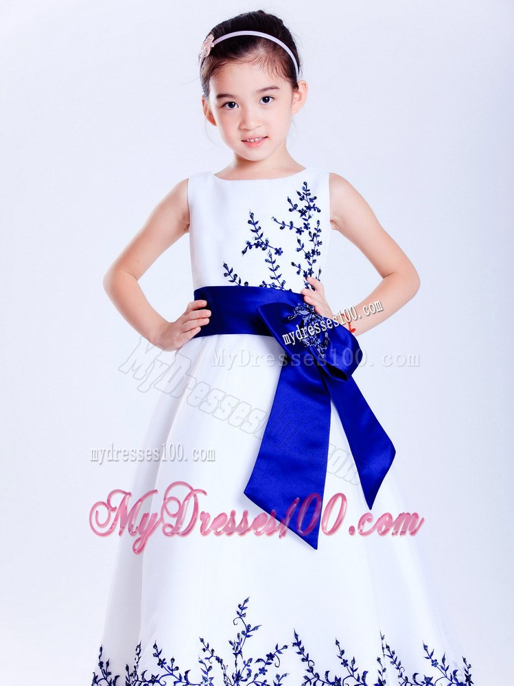 White and Blue Scoop Embroidery Ankle-length Flower Girl Dress