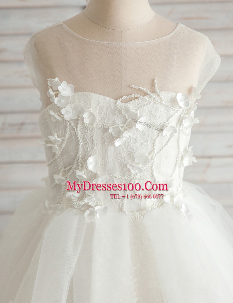 Charming White Flower Girl Dress Party and Wedding Party and For with Appliques Scoop Short Sleeves Zipper