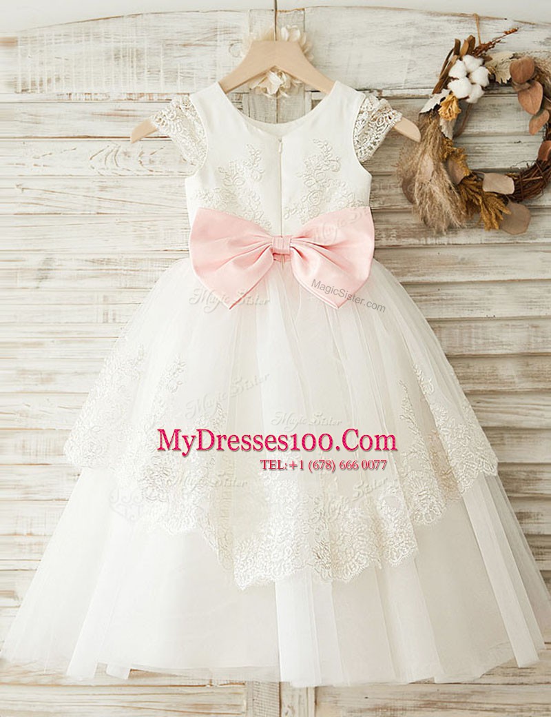 Extravagant White Flower Girl Dresses Party and Wedding Party and For with Lace and Appliques and Bowknot Scoop Cap Sleeves Zipper