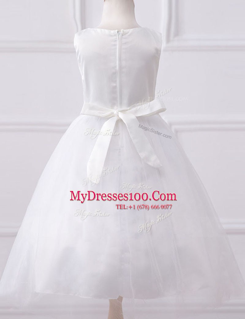 Best White Tulle Zipper Scoop Sleeveless Floor Length Flower Girl Dresses Beading and Appliques