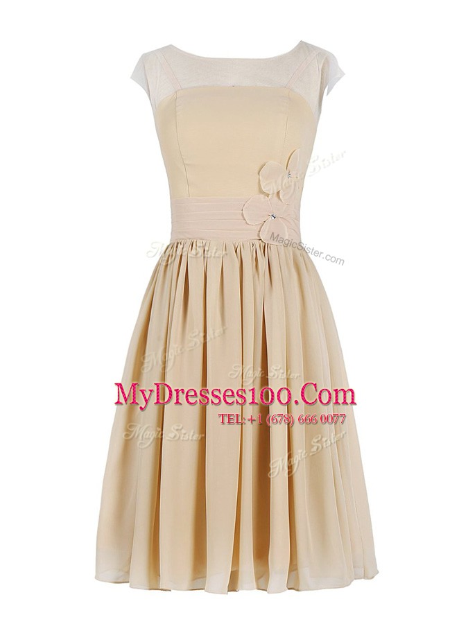 Low Price Champagne Chiffon Zipper Scoop Cap Sleeves Knee Length Homecoming Dress Appliques and Ruching