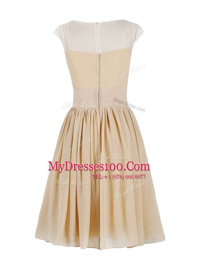 Low Price Champagne Chiffon Zipper Scoop Cap Sleeves Knee Length Homecoming Dress Appliques and Ruching