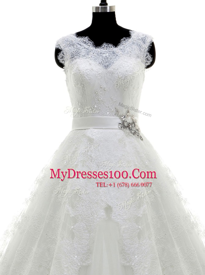 Scoop Sleeveless Tulle Wedding Dress Beading and Lace and Appliques Brush Train Clasp Handle