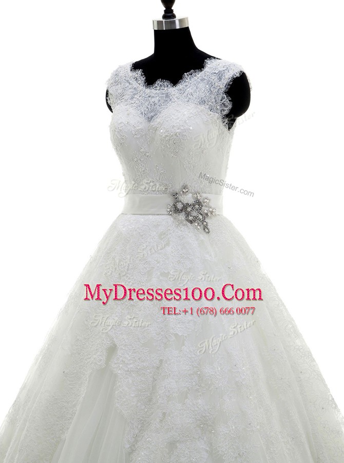 Scoop Sleeveless Tulle Wedding Dress Beading and Lace and Appliques Brush Train Clasp Handle