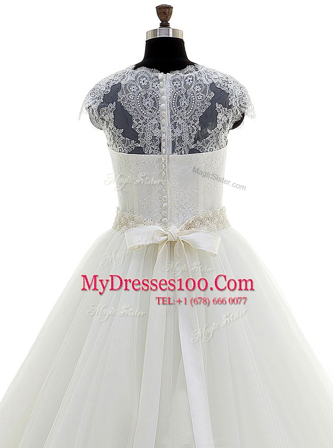 With Train Clasp Handle Wedding Gowns White for Wedding Party with Beading and Lace Brush Train