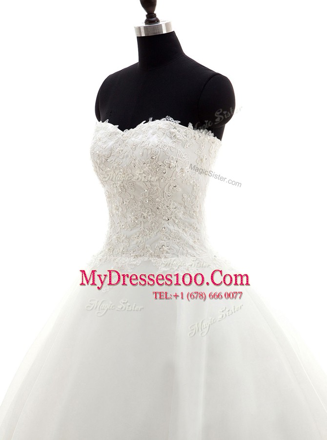 Adorable White Sweetheart Neckline Beading and Lace Wedding Dresses Sleeveless Clasp Handle
