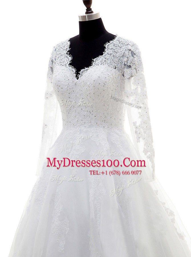 Long Sleeves Organza Floor Length Clasp Handle Wedding Gown in White with Beading and Lace and Appliques