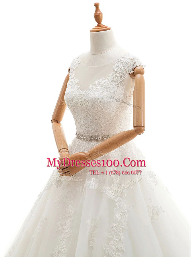 Scoop Sleeveless Tulle Wedding Dress Lace and Appliques Brush Train Clasp Handle