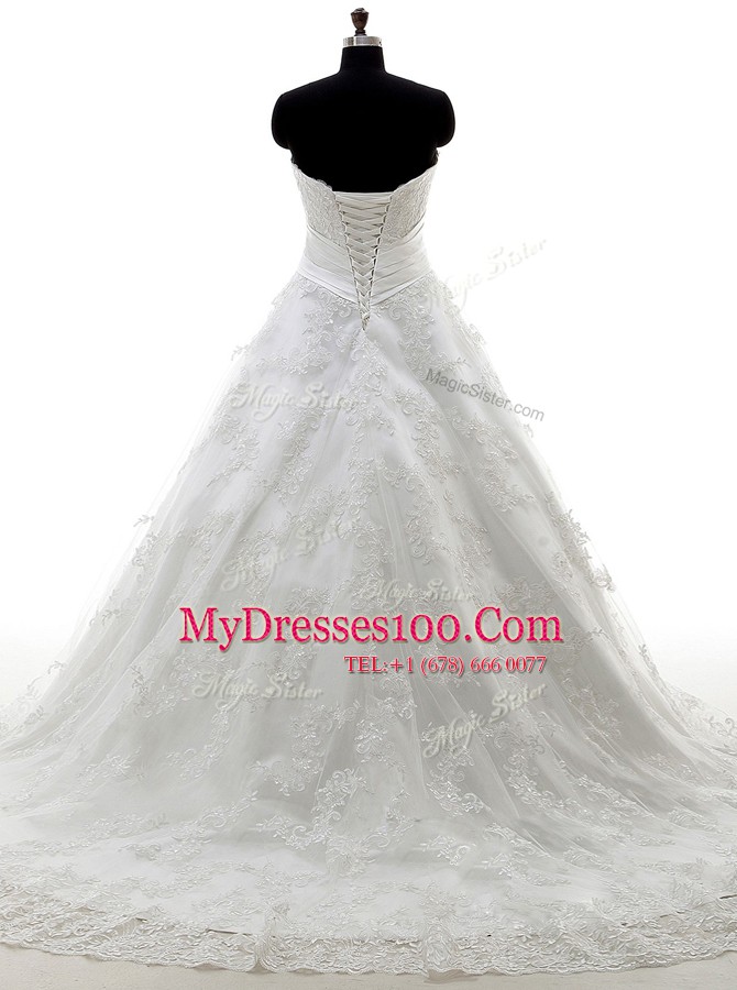 Chic Sleeveless Brush Train Lace and Appliques Lace Up Wedding Gown
