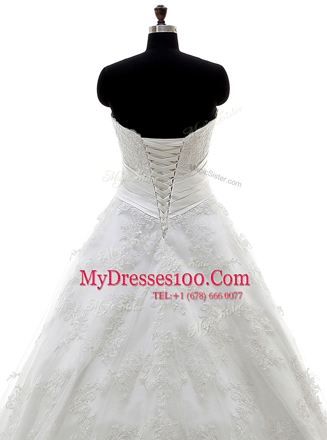 Chic Sleeveless Brush Train Lace and Appliques Lace Up Wedding Gown