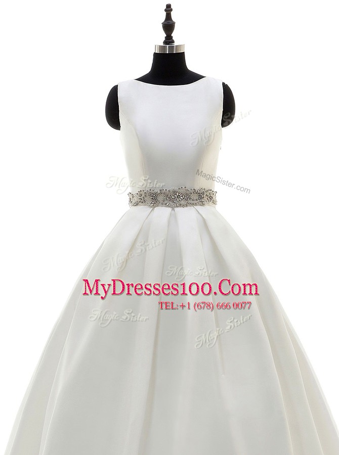 Scoop Sleeveless With Train Beading Zipper Wedding Gowns with White Sweep Train
