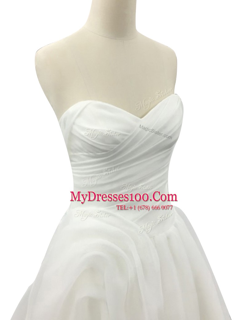 Low Price Sweetheart Sleeveless Organza Wedding Gown Ruching Brush Train Zipper