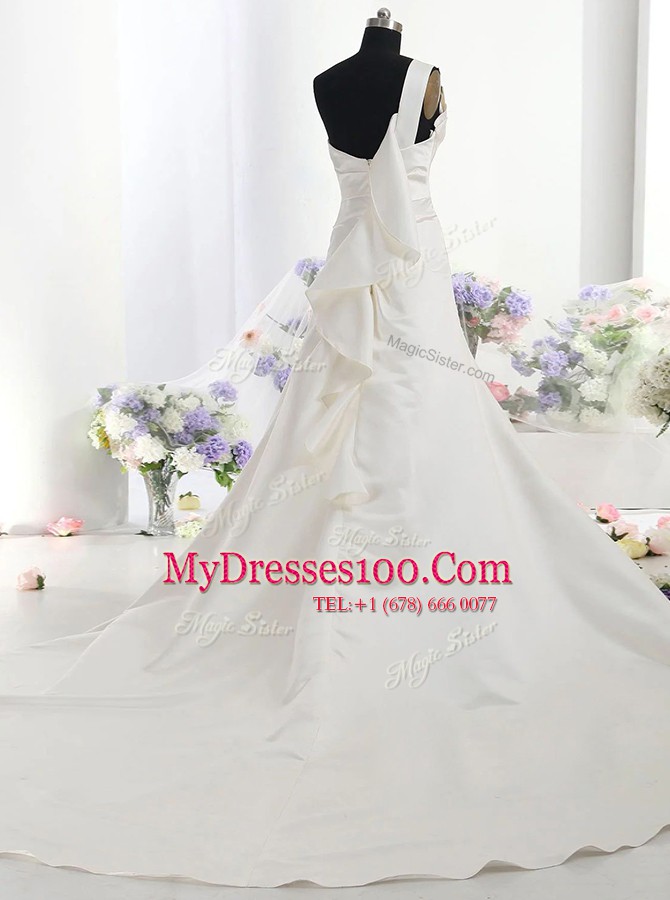 Free and Easy Chapel Train Column/Sheath Wedding Dress White One Shoulder Satin Sleeveless With Train Zipper