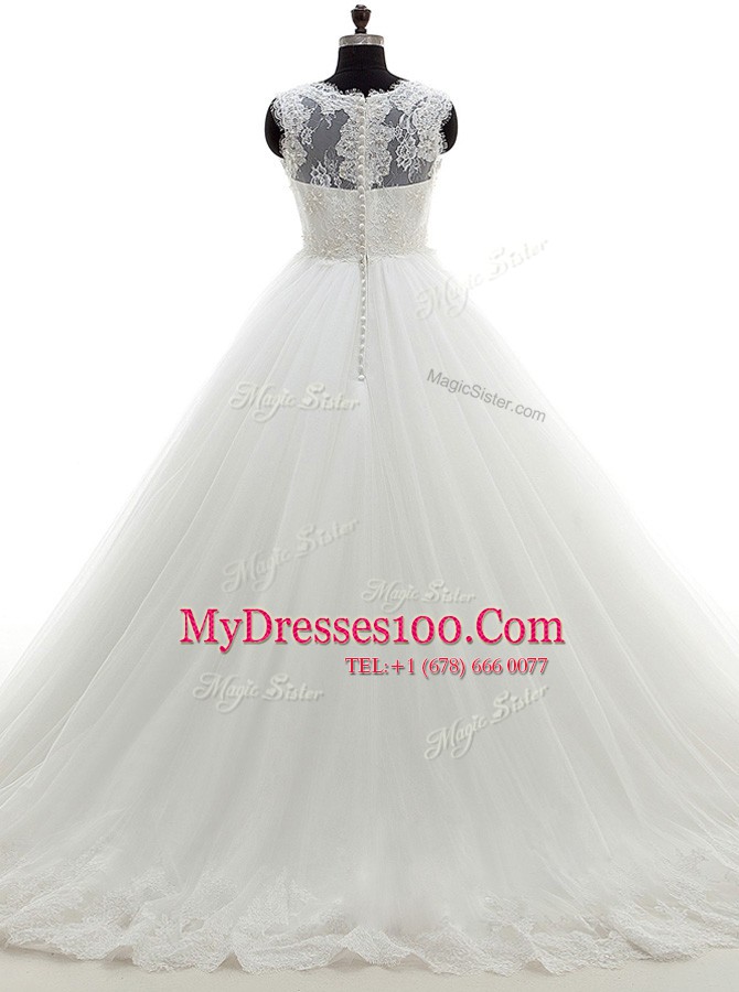 Scoop Sleeveless Clasp Handle With Train Lace Wedding Dress