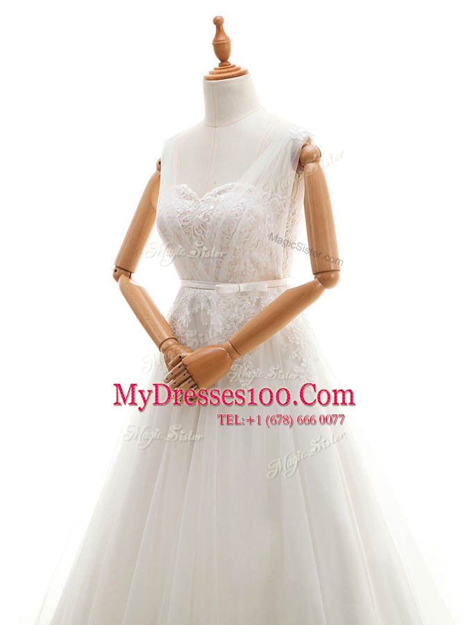 With Train A-line Sleeveless White Wedding Dress Court Train Clasp Handle