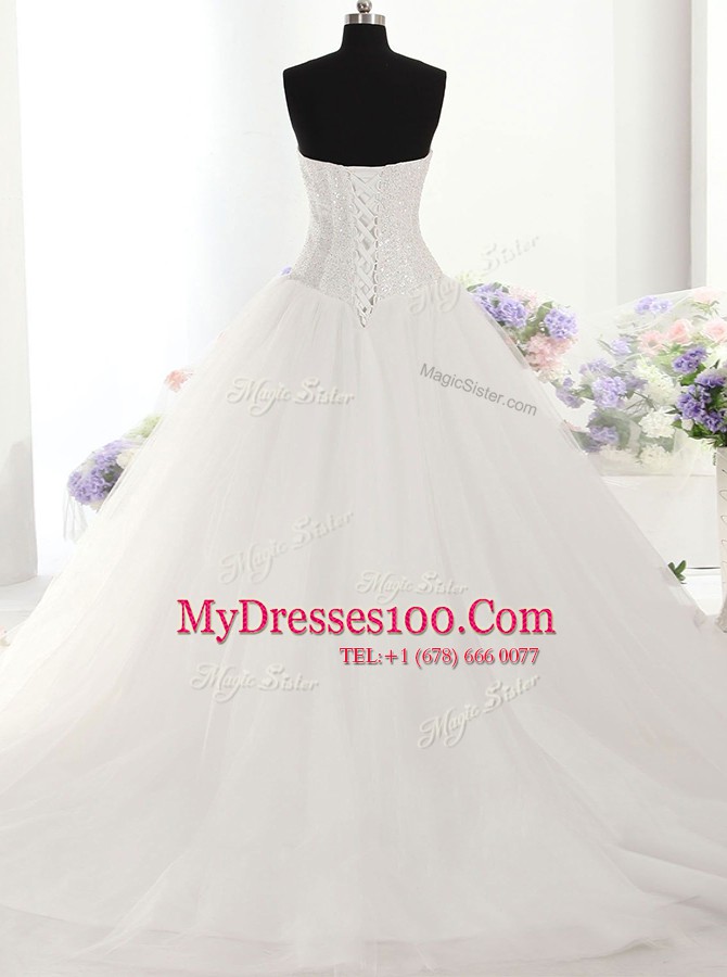 New Arrival Sleeveless With Train Beading Lace Up Wedding Gowns with White Brush Train