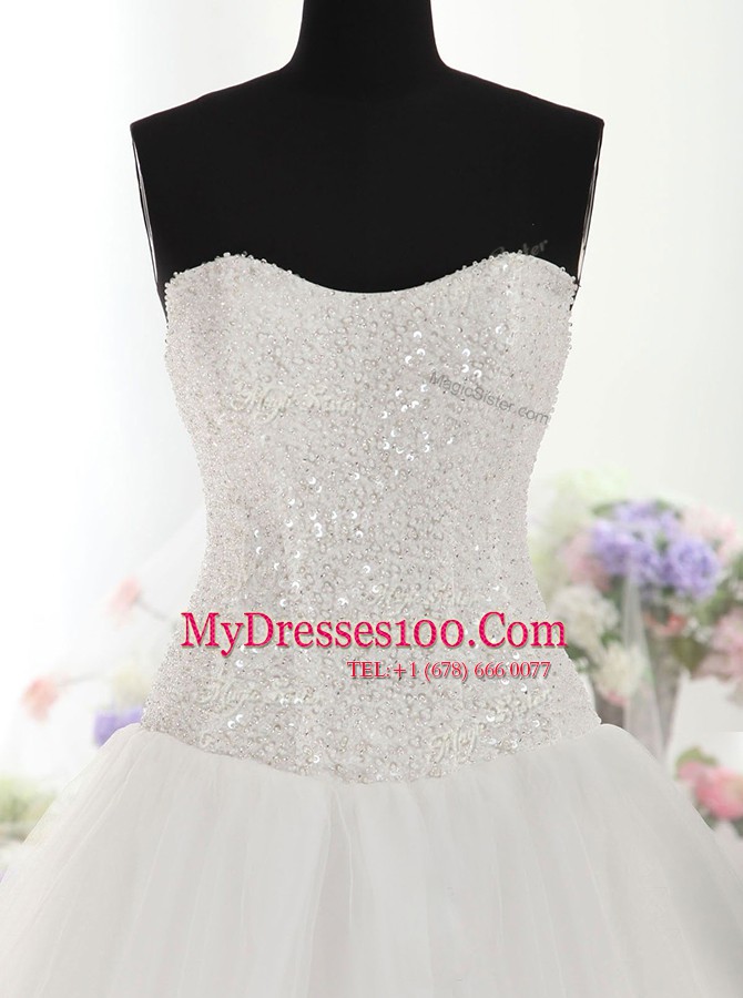 New Arrival Sleeveless With Train Beading Lace Up Wedding Gowns with White Brush Train