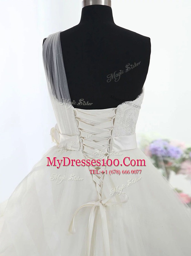 Fancy White Lace Up One Shoulder Lace and Hand Made Flower Wedding Gown Tulle Sleeveless Brush Train