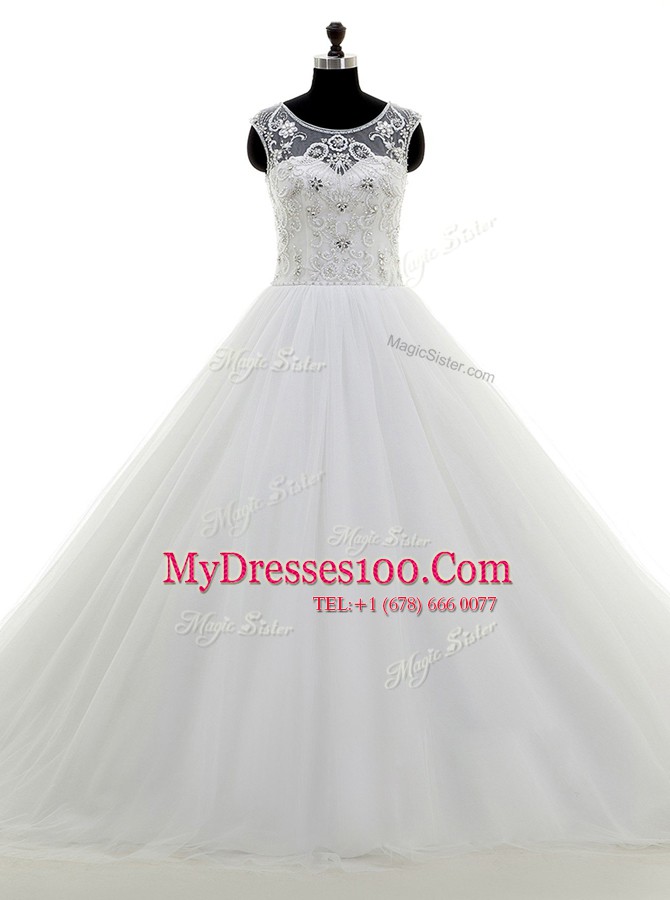 Scoop Tulle Sleeveless With Train Wedding Dresses Brush Train and Beading