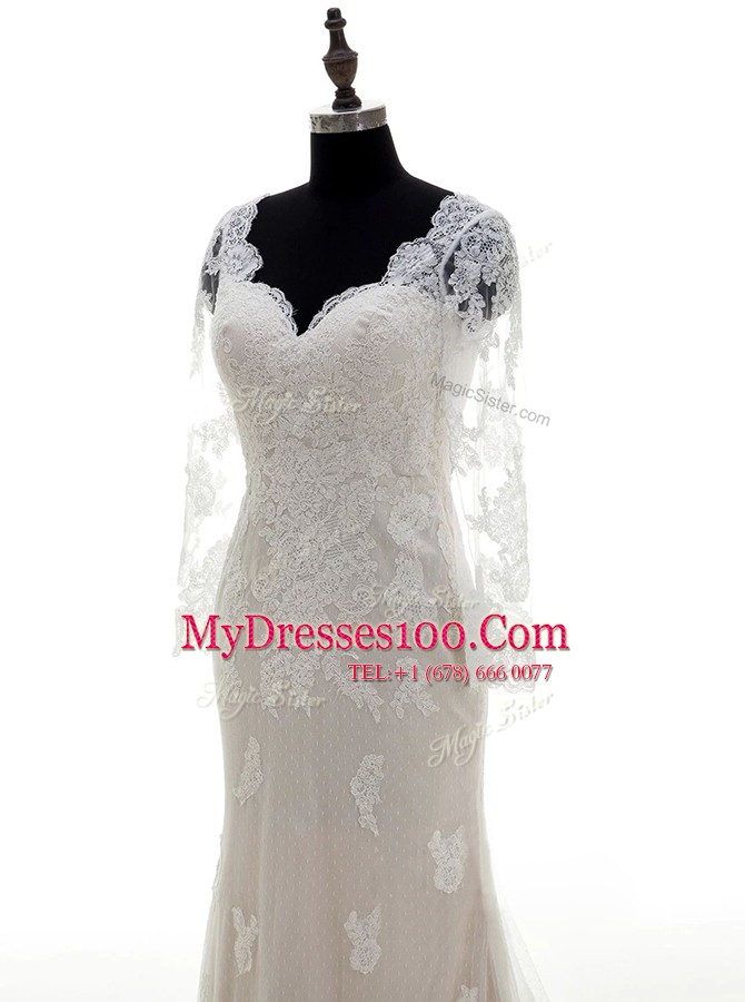 White Clasp Handle Bridal Gown Lace and Appliques 3 4 Length Sleeve With Train Court Train