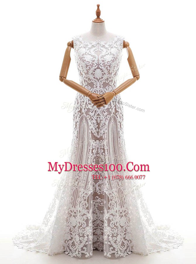 Scalloped Sleeveless Lace With Brush Train Zipper Wedding Gown in White with Appliques
