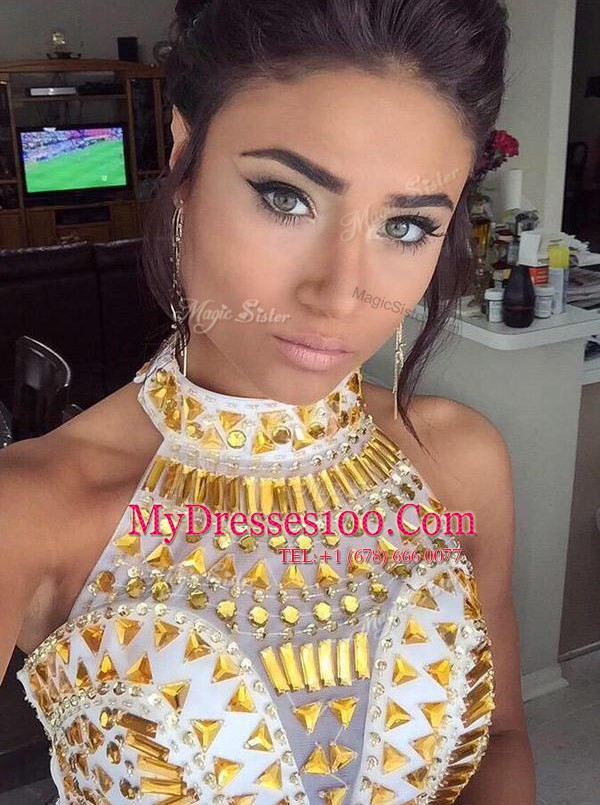 Scoop White A-line Beading Prom Gown Zipper Chiffon Sleeveless