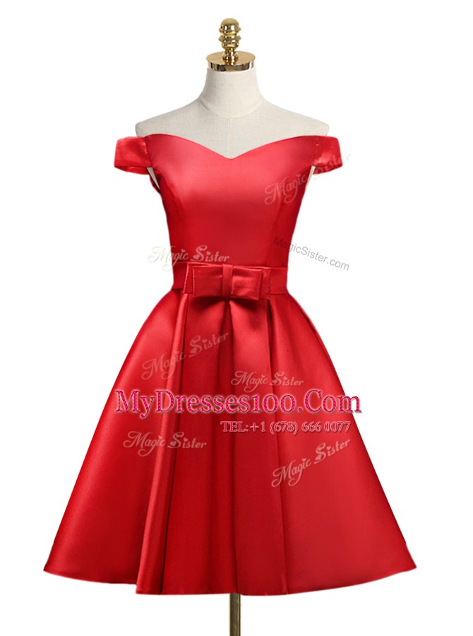 Trendy Off the Shoulder Sleeveless Satin Knee Length Lace Up Evening Dress in Red with Bowknot
