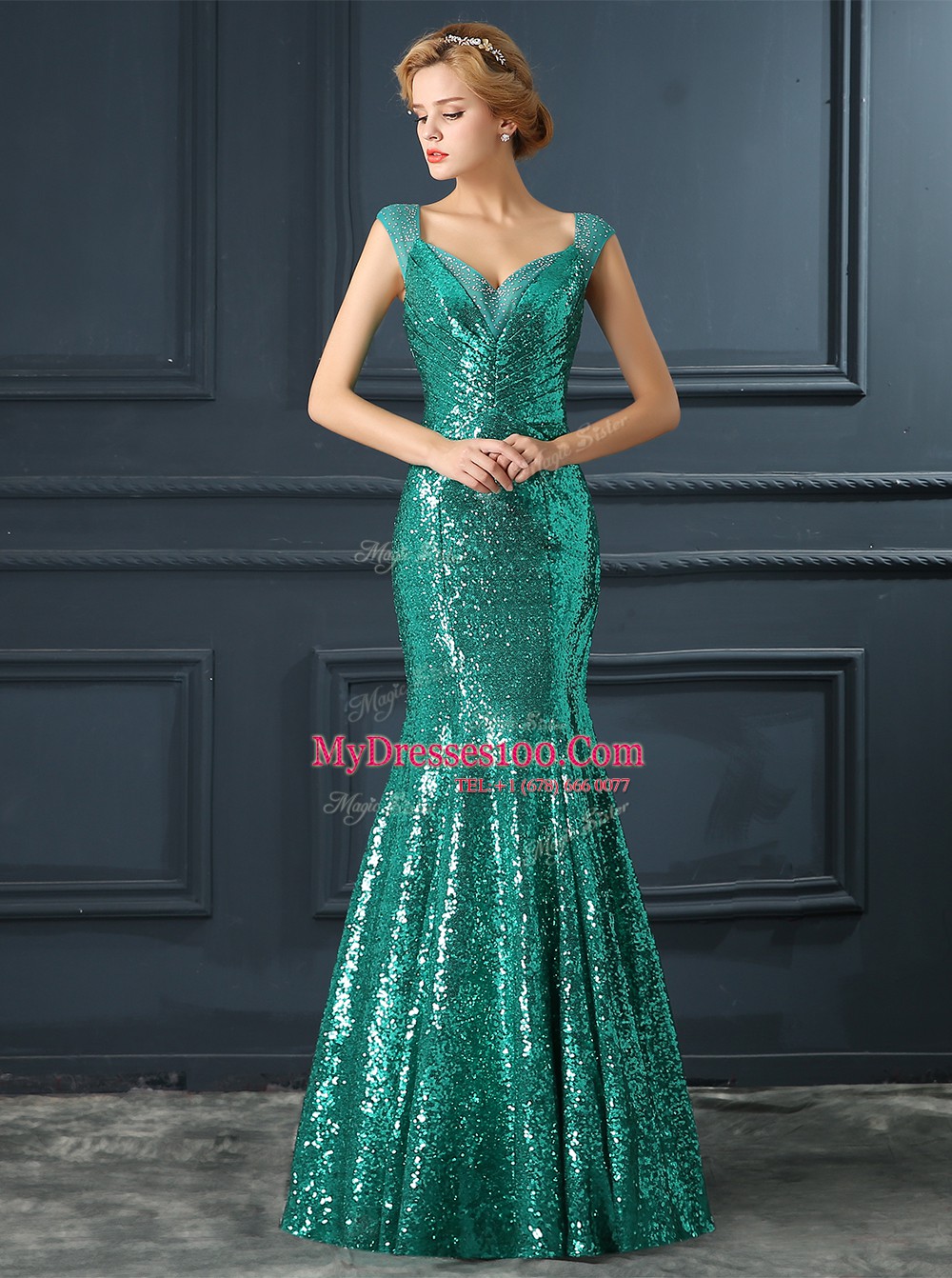 Excellent Mermaid V-neck Sleeveless Formal Dresses Floor Length Sequins Champagne Sequined