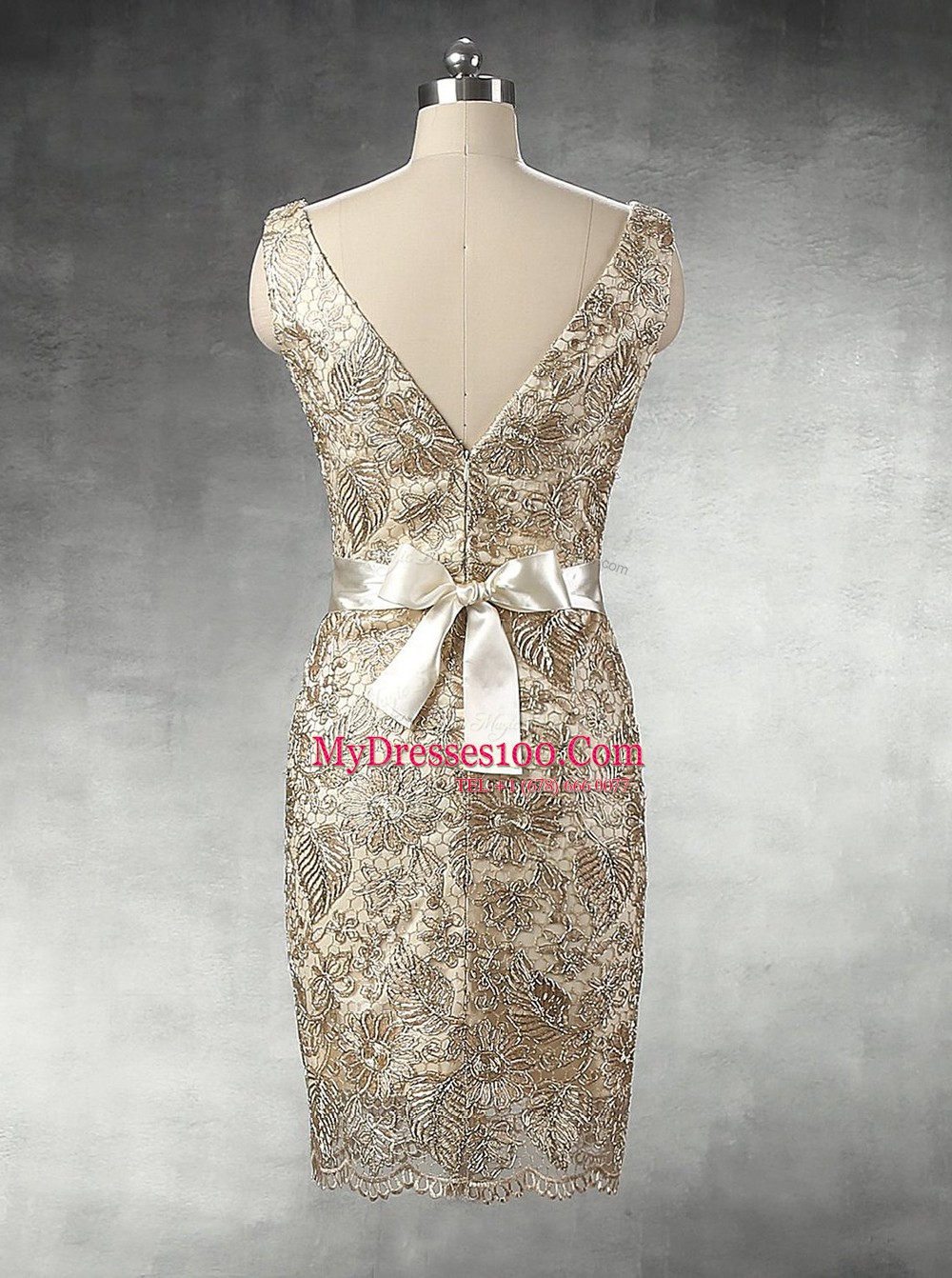 Lovely Champagne V-neck Neckline Beading and Lace Prom Gown Sleeveless Zipper