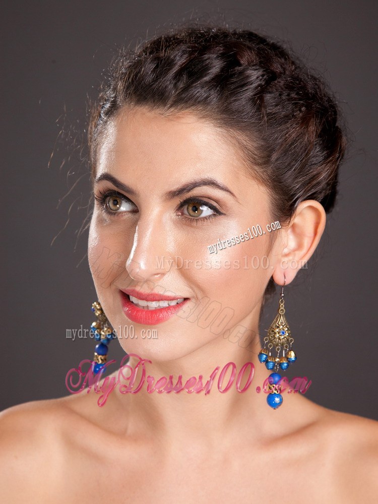 Pretty Onyx Chandelier Drop Earrings