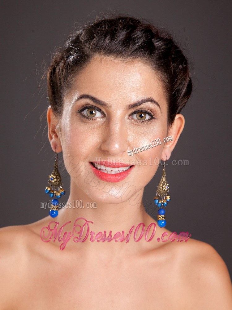 Pretty Onyx Chandelier Drop Earrings