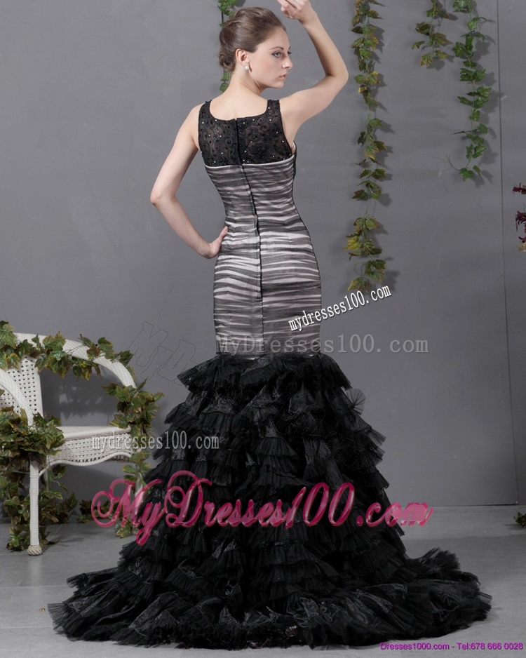 2016 Elegant Mermaid Mother of The Bride Dress with Ruffled Layers and Brush Train