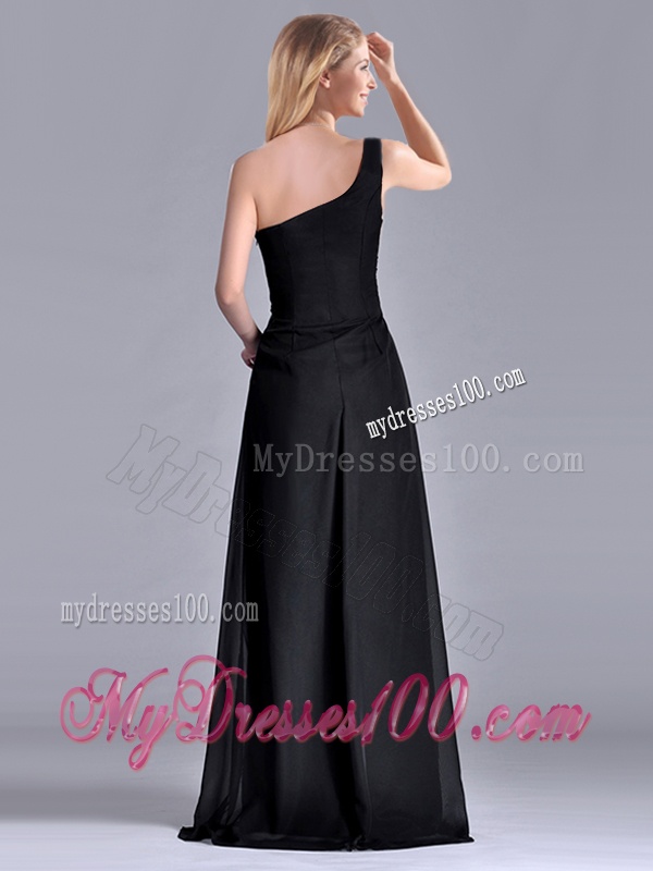 Gorgeous One Shoulder Black Mother of The Bride Dress with Ruching and High Slit