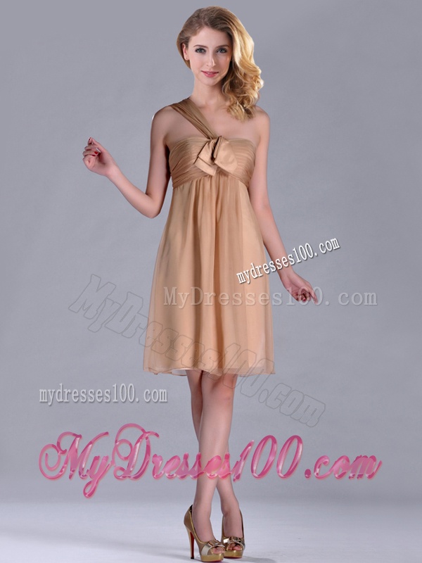 New Style One Shoulder Chiffon Short Mother of The Bride Dress in Champagne